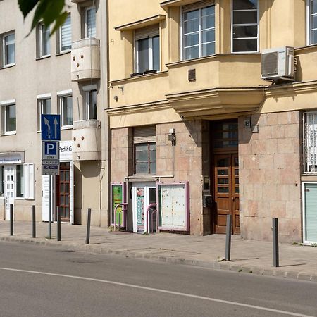 Central - Bright - Calm Studio For Solo Travellers Budapest Esterno foto
